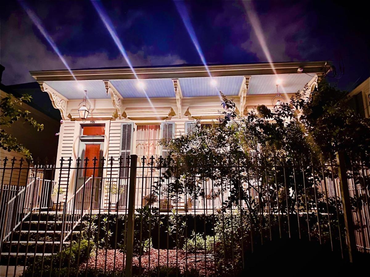 One Bedroom Apartment With Hot Tub 2 Blocks To Magazine Street New Orleans Bagian luar foto