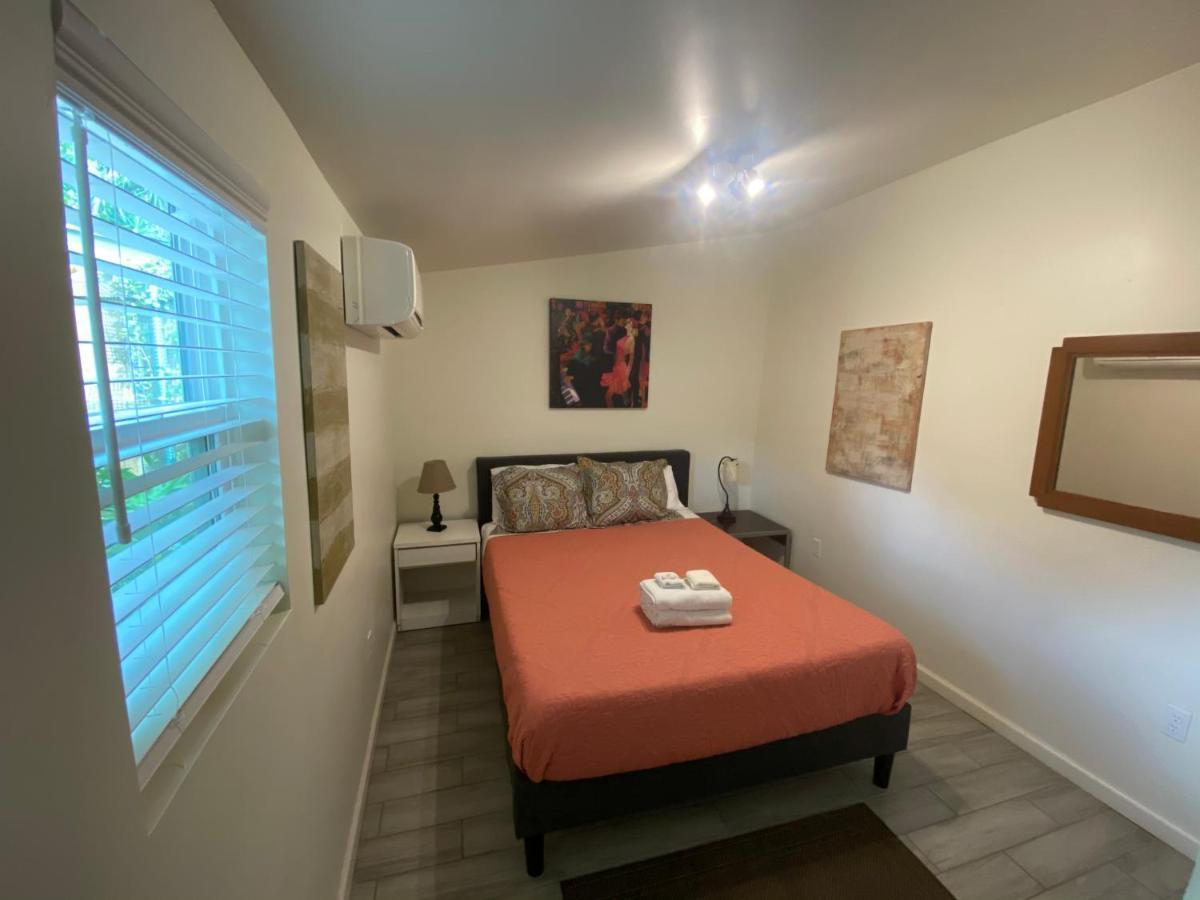 One Bedroom Apartment With Hot Tub 2 Blocks To Magazine Street New Orleans Bagian luar foto