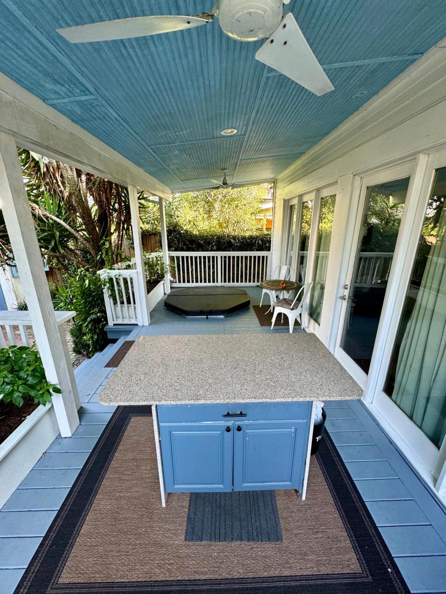 One Bedroom Apartment With Hot Tub 2 Blocks To Magazine Street New Orleans Bagian luar foto